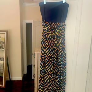 Beautiful navy/colorful maxi dress - small.